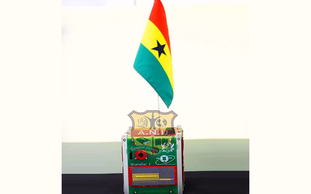 ghanasat1 pose 2